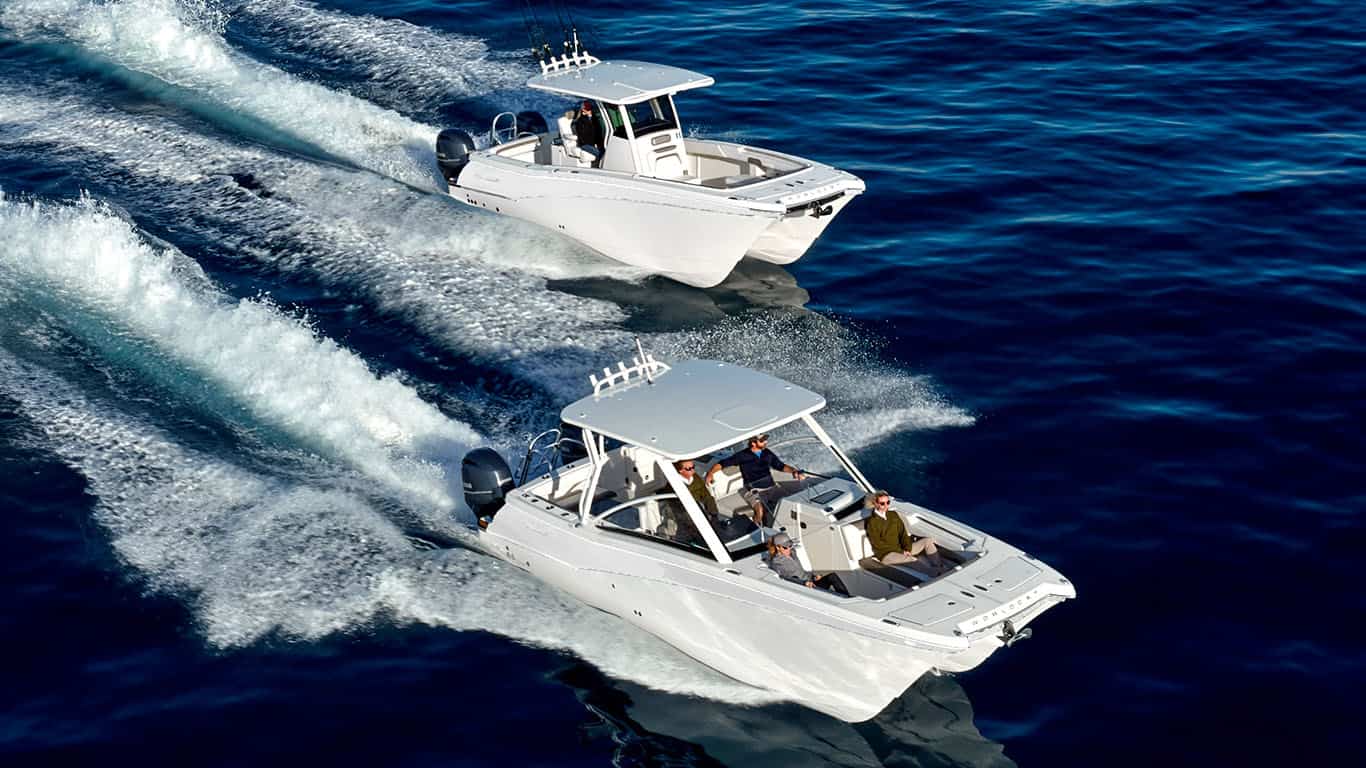 The 280CC-x and 280DC-x running on the water